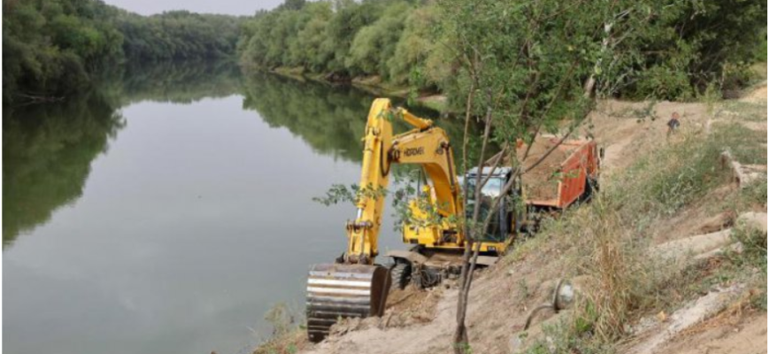 reabilitare a digului