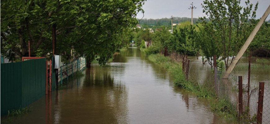 riscului de inundatii