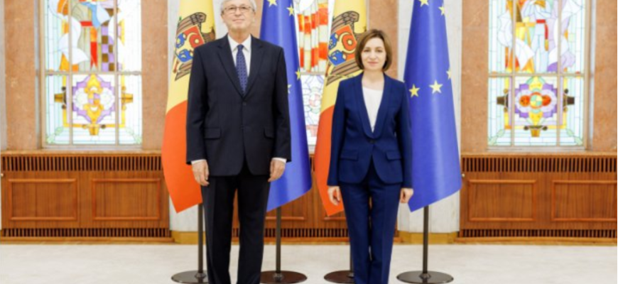 scrisorile de acreditare