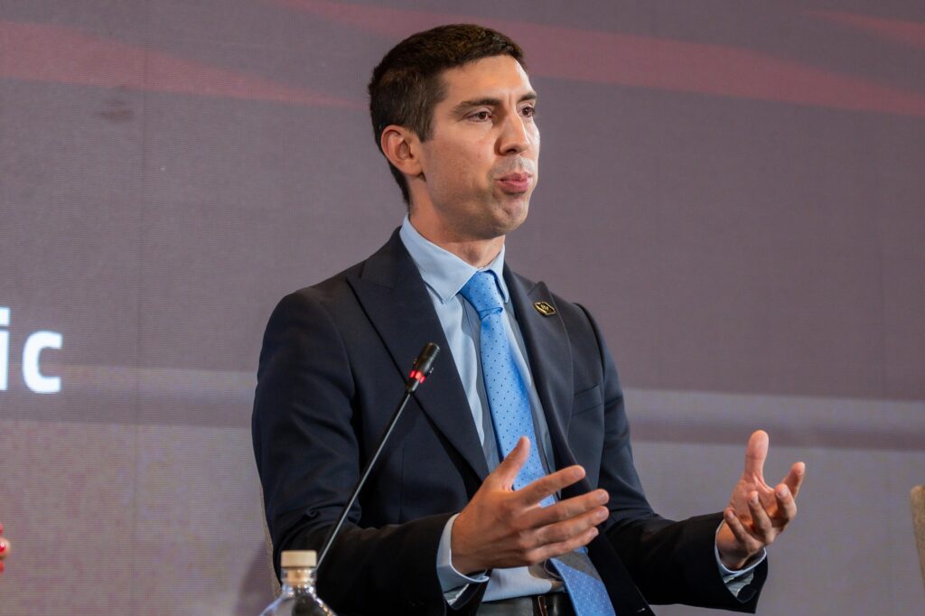 signal 2024 09 03 233317 002