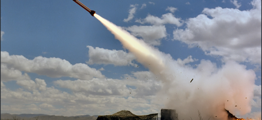 vrea sa doboare rachete