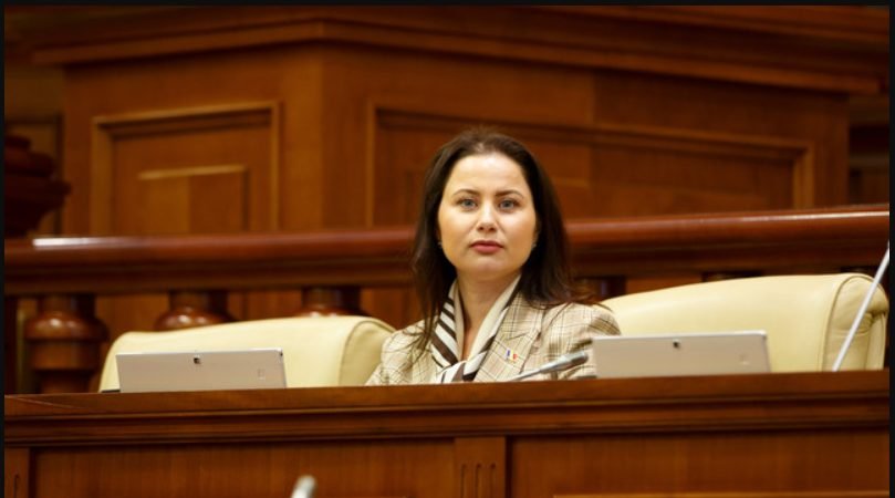 Casa din Florești a deputatei Larisa Novac a fost supusă unui act de huliganism. Poliția investighează cazul