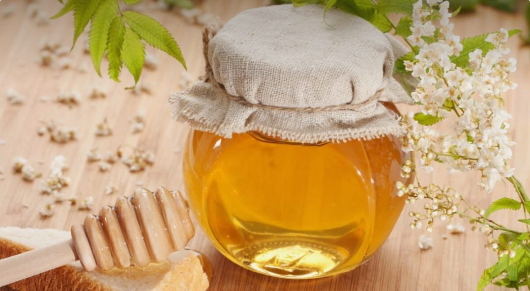 Zece producători de miere de albini din Republica Moldova au drept de export pe piața Uniunii Europene