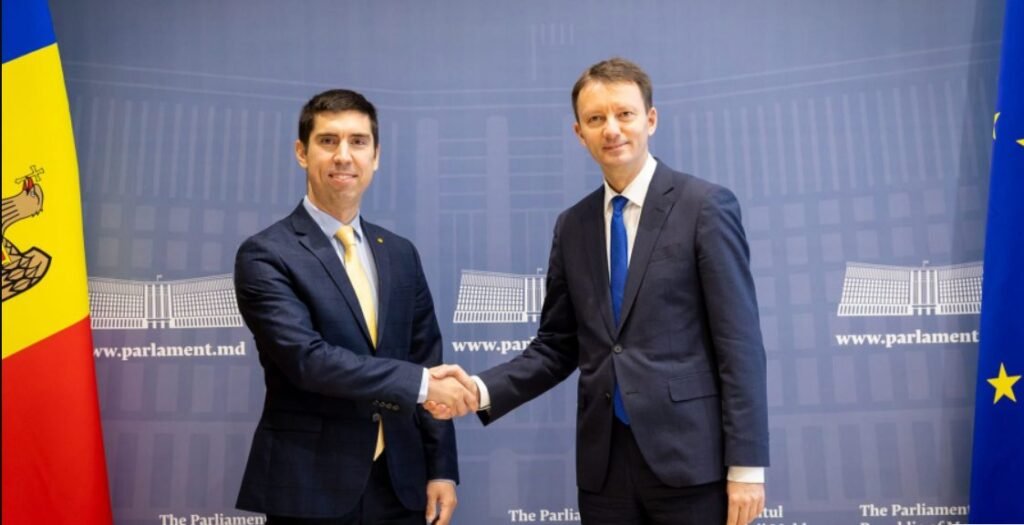 Mihai Popșoi, în discuții cu eurodeputatul Siegfried Mureșan: "Vom intensifica eforturile pentru a aduce Republica Moldova mai aproape de UE" 1 Mihai Popșoi, în discuții cu eurodeputatul Siegfried Mureșan: "Vom intensifica eforturile pentru a aduce Republica Moldova mai aproape de UE"