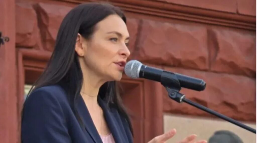 DOC// Victoria Furtună acuză autoritățile de la Căușeni că au împiedicat o întâlnire electorală, în pofida aprobării inițiale 5 DOC// Victoria Furtună acuză autoritățile de la Căușeni că au împiedicat o întâlnire electorală, în pofida aprobării inițiale