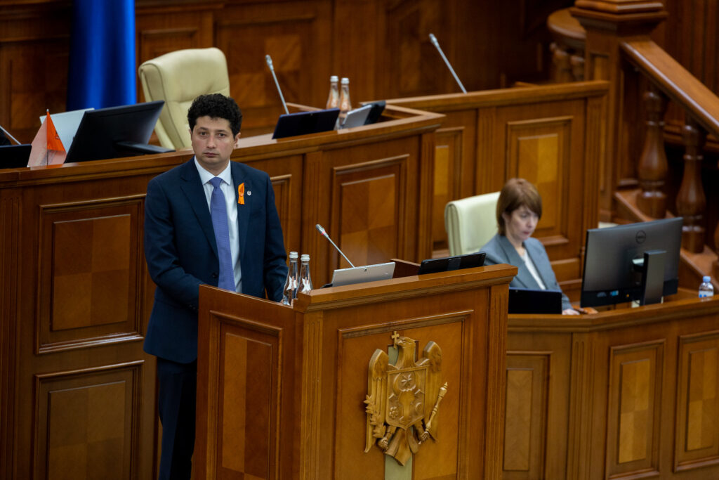 noi certificate de participare in valoare de 4 258 000 de euro