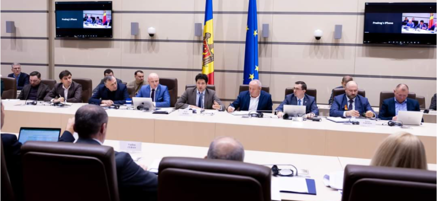 audierile parlamentare publice