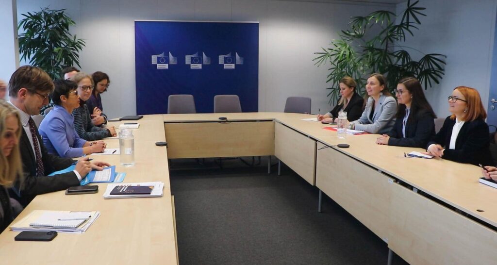 cristina gherasimov cu cu marta kos