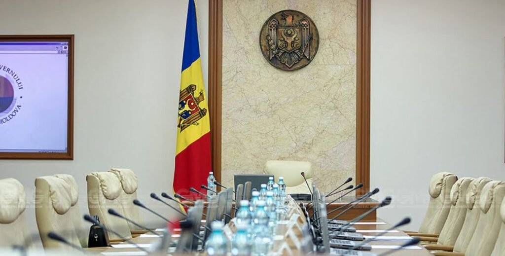 Demisii la Ministerul Mediului și la Ministerul Muncii și Protecției Sociale 1 Demisii la Ministerul Mediului și la Ministerul Muncii și Protecției Sociale