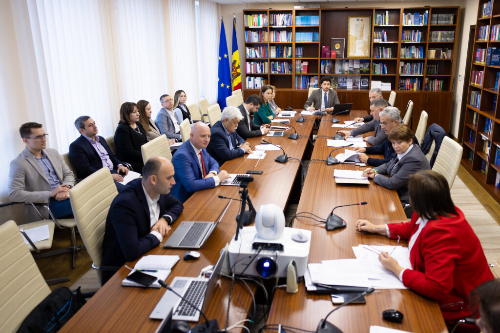 in ce vor fi investiti banii