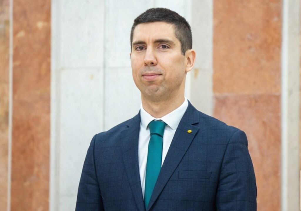 Mihai Popșoi întreprinde o vizită de lucru la București. Pe agendă – întrevedere cu liderul de la Cotroceni 1 Mihai Popșoi: "Colaborarea strânsă cu SUA contribuie la fortificarea instituțiilor democratice din Republica Moldova"