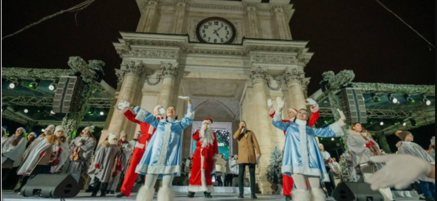 pomul de craciun si targ