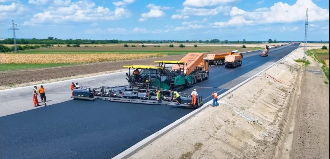 Terenuri din 10 raioane vor fi expropriate pentru lucrări de renovare a drumurilor naționale declarate de utilitate publică