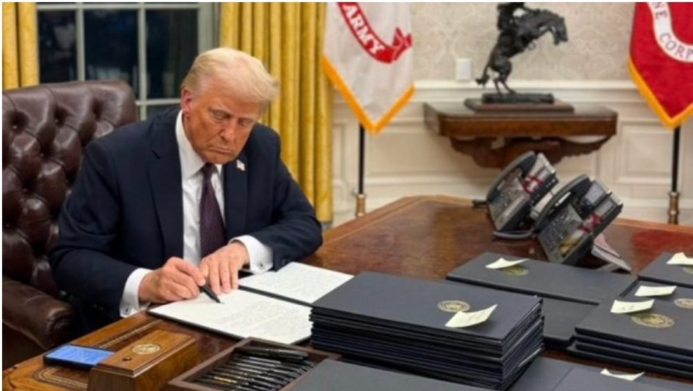 Donald Trump suspendă granturile externe pentru 90 de zile pentru reevaluare