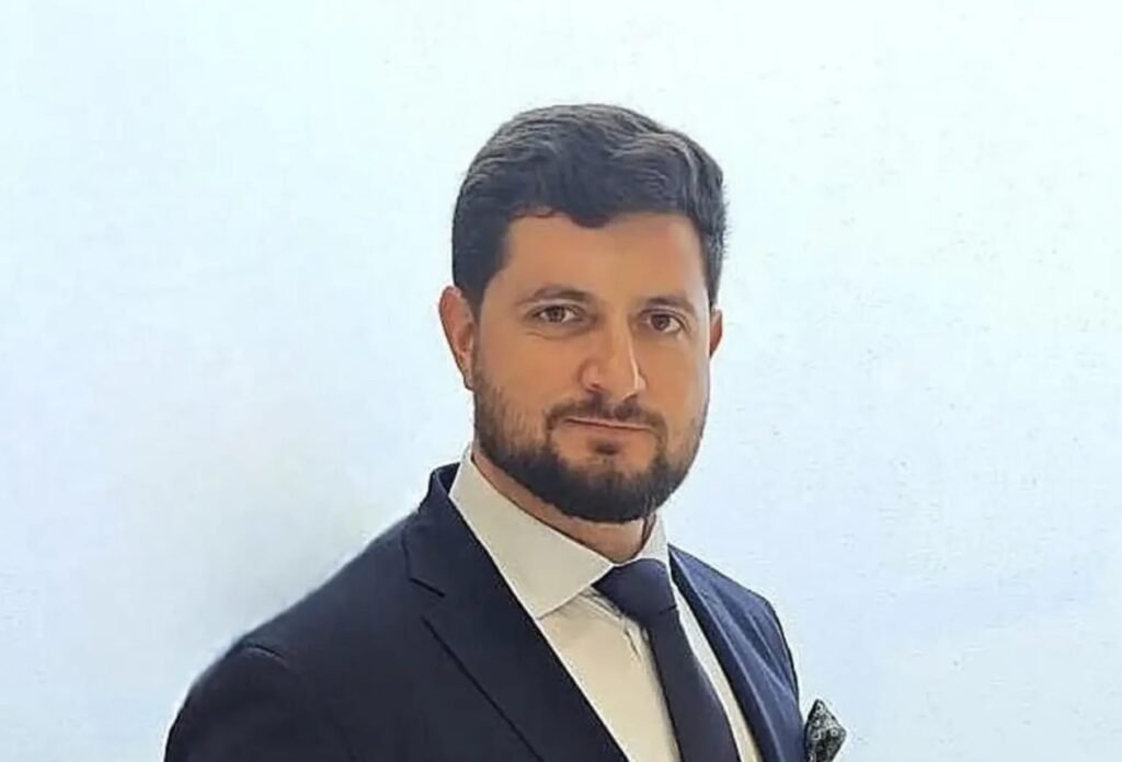 Ministerul Energiei are un nou șef - Dorin Junghietu a depus jurământul de învestire 1 Ministerul Energiei are un nou șef - Dorin Junghietu a depus jurământul de învestire