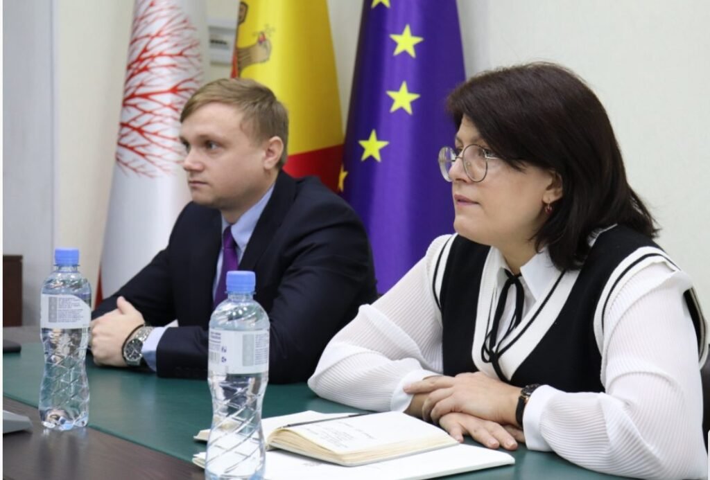 Directoarea generală a Casei Naționale de Asigurări Sociale, a întreprins o vizită de lucru în raionul Sîngerei 1 Directoarea generală a Casei Naționale de Asigurări Sociale, a întreprins o vizită de lucru în raionul Sîngerei