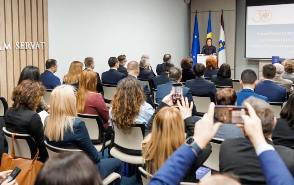 Maia Sandu, la 30 de ani de la înființarea Curții Constituționale: „Un stat de drept puternic înseamnă o justiție independentă și o democrație protejată de corupție și manipulare 1 Maia Sandu, la 30 de ani de la înființarea Curții Constituționale: „Un stat de drept puternic înseamnă o justiție independentă și o democrație protejată de corupție și manipulare