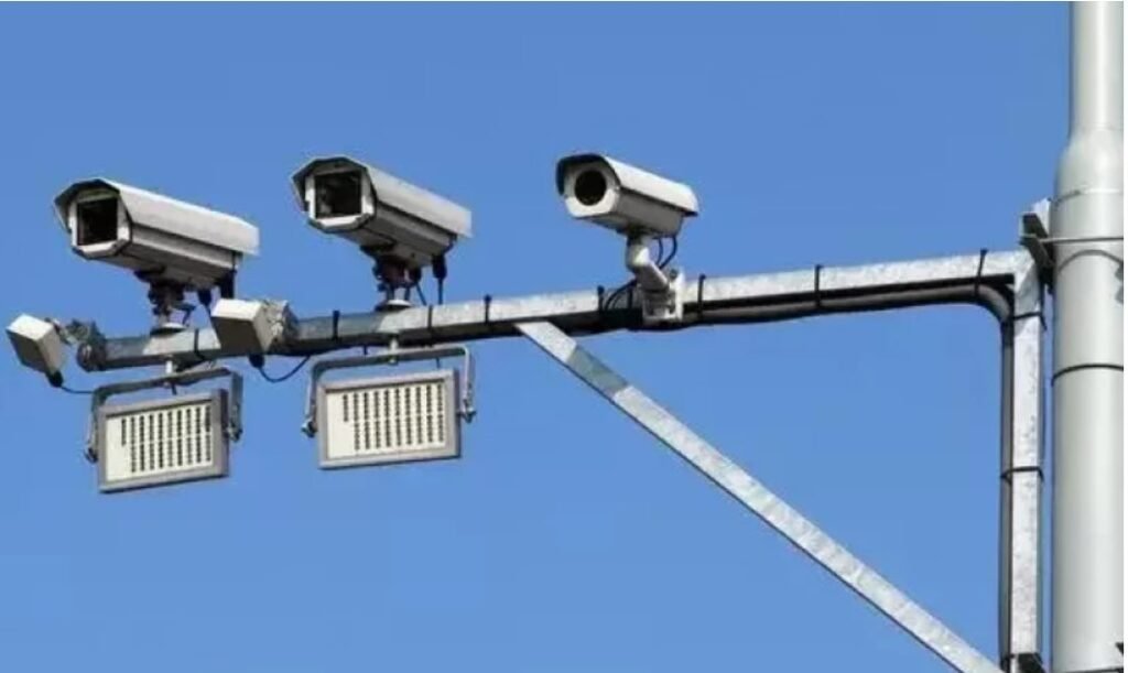 Peste 1500 de șoferi sancționați în prima săptămână de monitorizare a traficului