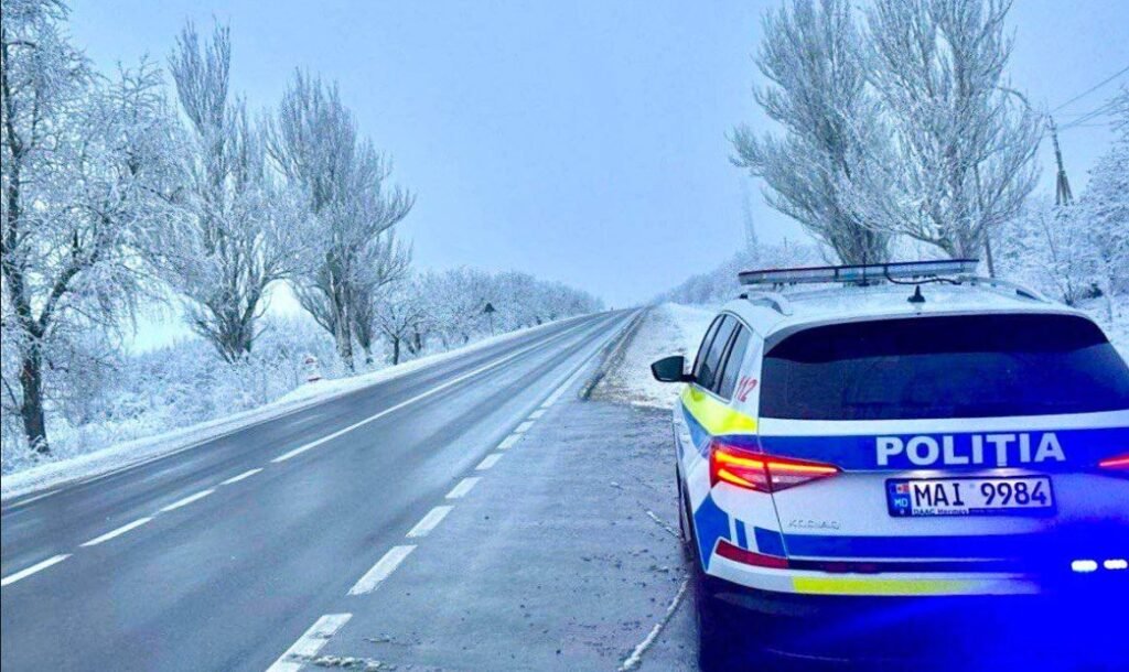 Conduceau în stare de ebrietate avansatǎ, dar au fost stopați la timp de polițişti 1 Conduceau în stare de ebrietate avansatǎ, dar au fost stopați la timp de polițişti