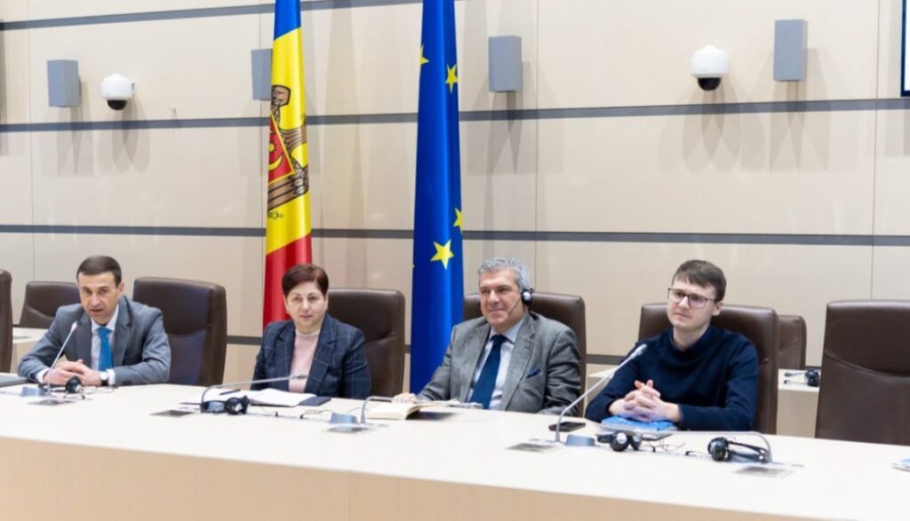 Uniunea Europeană acordă suport pentru consolidarea capacităților Parlamentului și a rolului instituției legislative în procesul de aderare la UE 1 Uniunea Europeană acordă suport pentru consolidarea capacităților Parlamentului și a rolului instituției legislative în procesul de aderare la UE