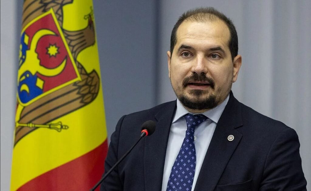 Consumatorii nu au primit compensația la electricitate pentru luna februarie. Precizarea  făcută de ministrul Muncii și Protecției Sociale, Alexei Buzu
