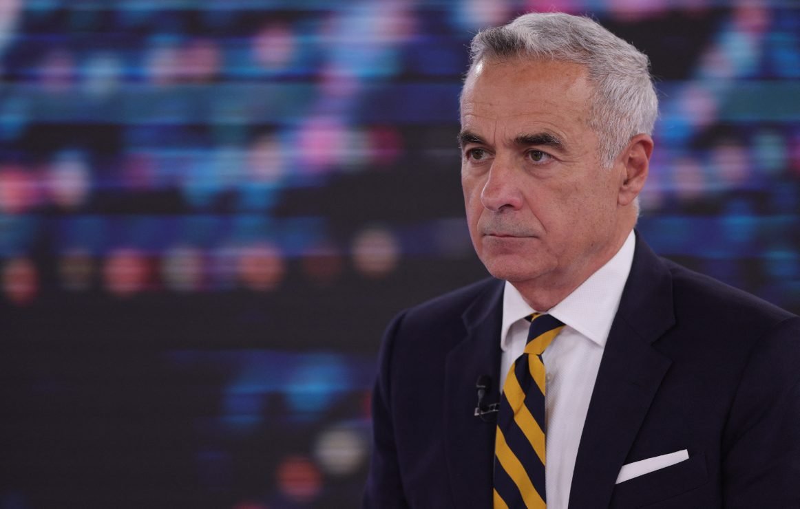 Noi percheziții într-un dosar ce vizează campania electorală a lui Călin Georgescu