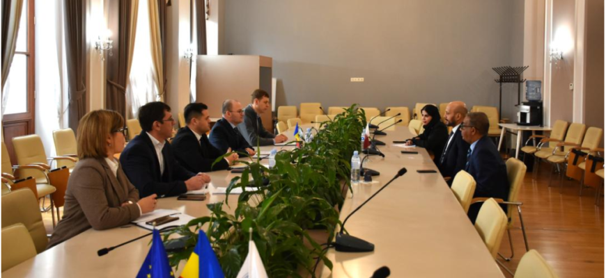 intensificarea relatiilor comerciale