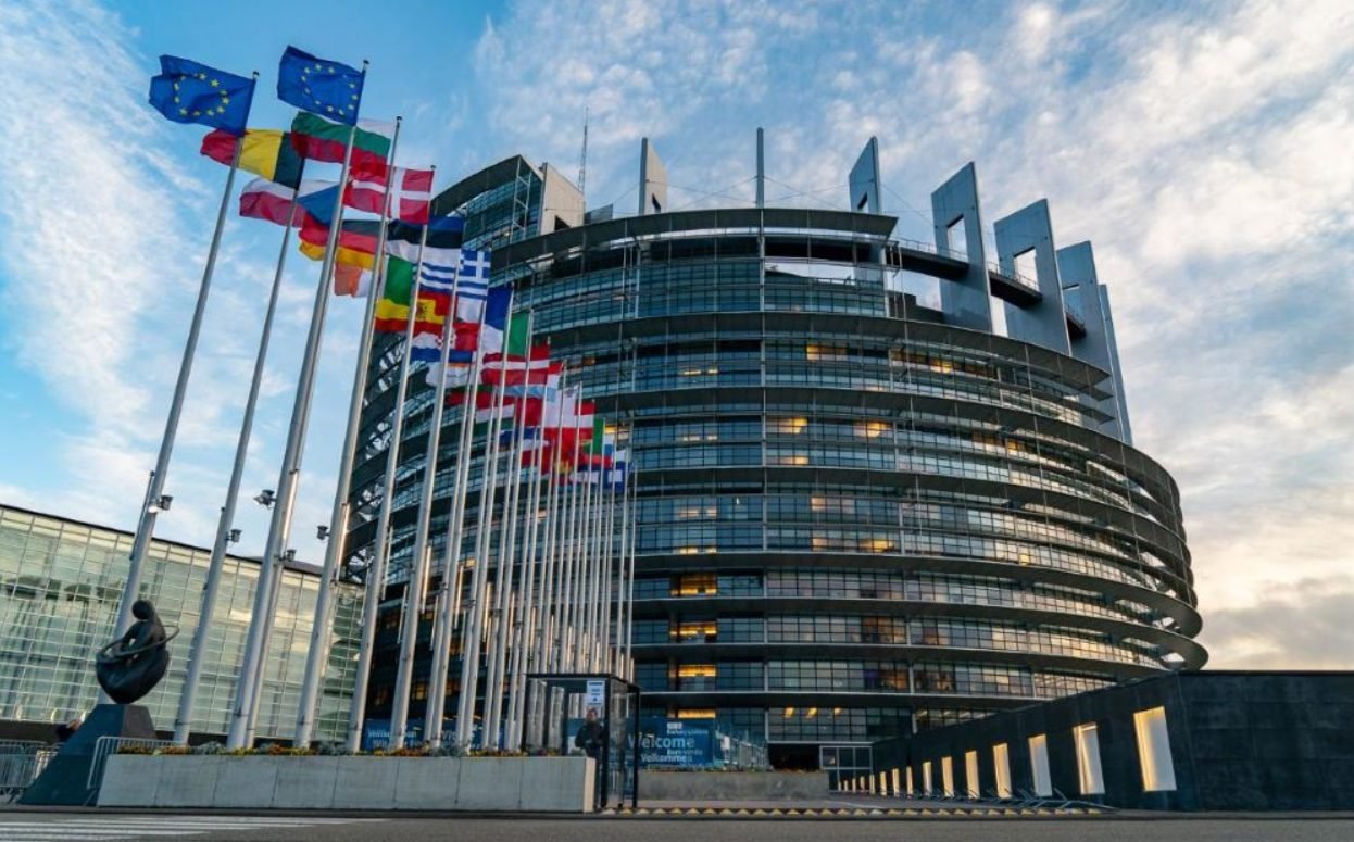 Un nou scandal de corupție zguduie Parlamentul European - sunt vizați 15 foști și actuali deputați