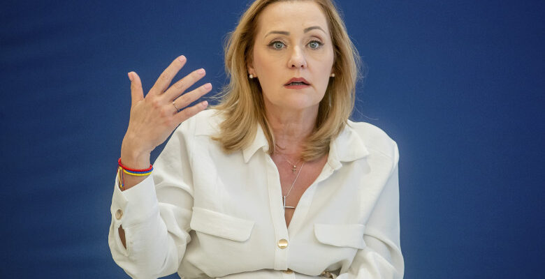 ptc4mczoptq0mczoyxnopwm4yjk3nmvhntywodm0ytg3ogm4y2fhzmnlmdi0ztew.thumb