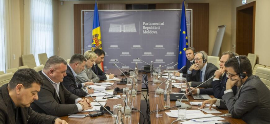 bcs au cerut comisiei de la venetia