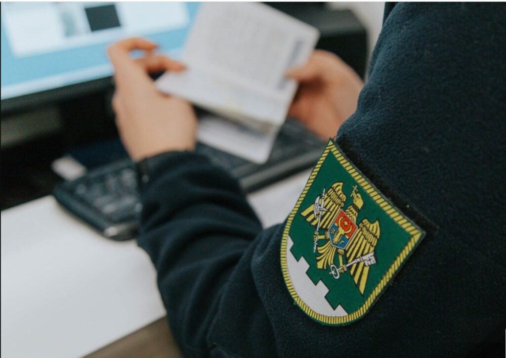 Bilanțul săptămânal al Poliției de Frontieră - douăsprezece documente falsificate depistate