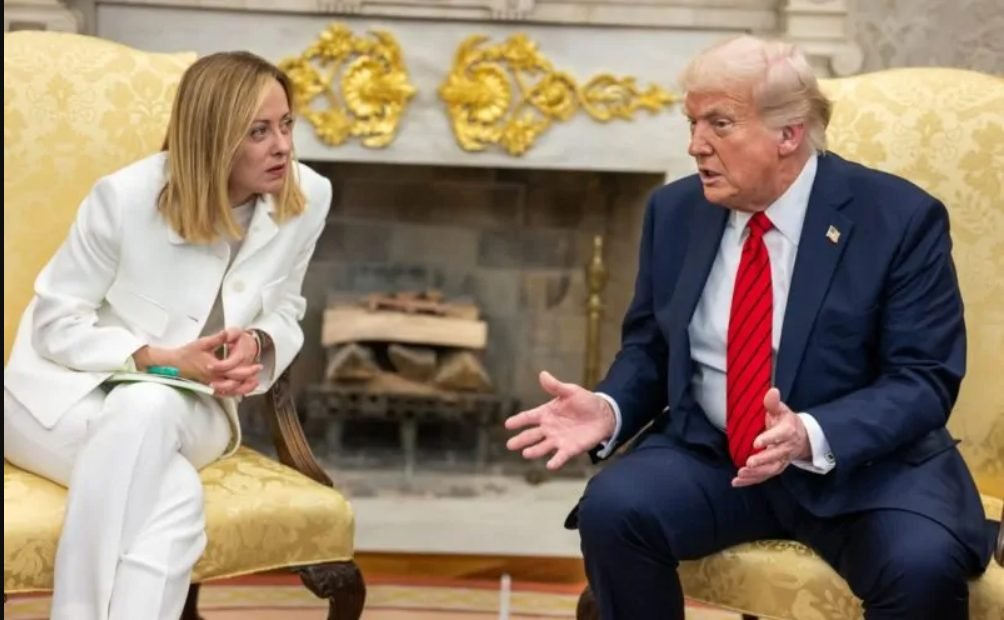 Giorgia Meloni în discuții cu Donald Trump despre pacea în Ucraina: "Italia sprijină inițiativele menite să pună capăt suferinței populației civile"