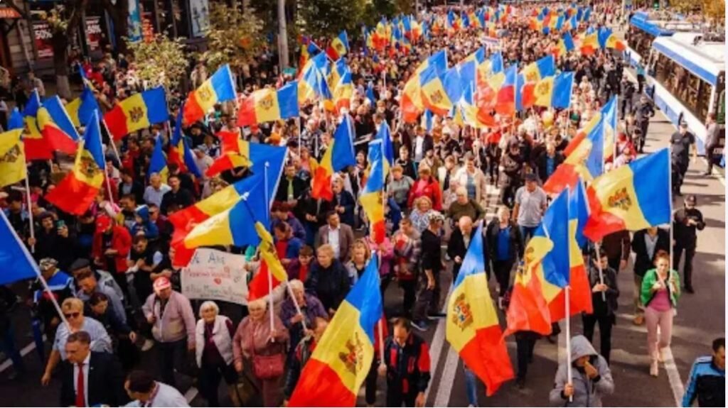 Un nou proiect controversat - Protestele și evenimentele publice riscă interdicții în numele „securității naționale” 1 Un nou proiect controversat - Protestele și evenimentele publice riscă interdicții în numele „securității naționale”