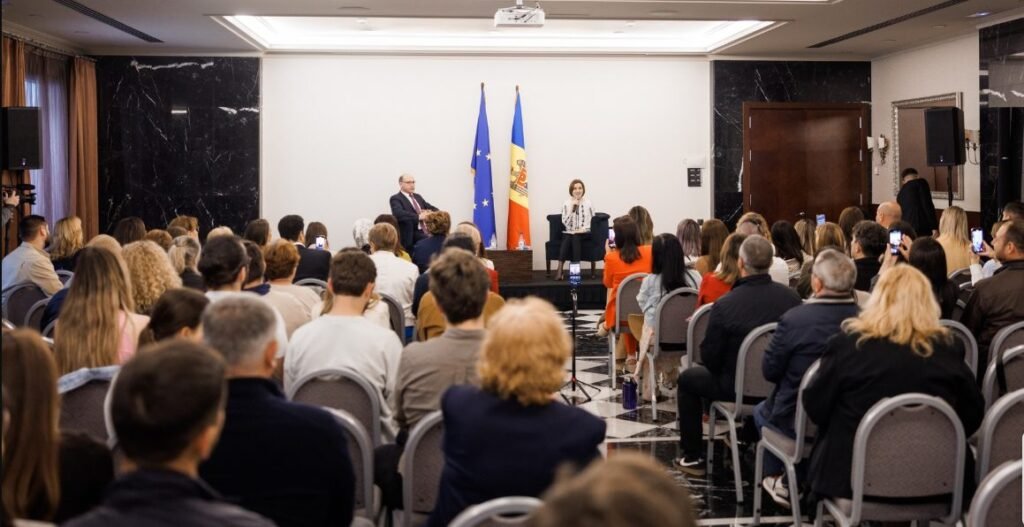 Maia Sandu s-a întâlnit cu moldovenii stabiliți în Italia și Spania: „Le-am vorbit despre Moldova pe care o construim împreună”