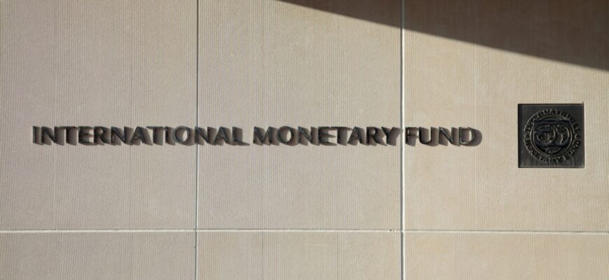 media 174468988125956900