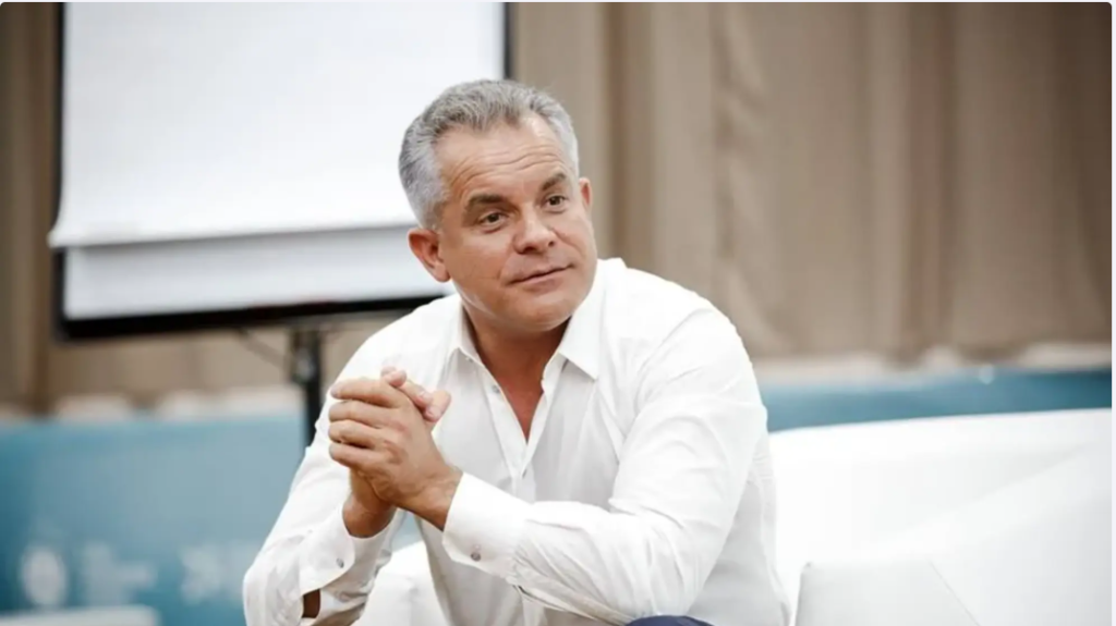 Ministra de Interne: "Vladimir Plahotniuc nu se află în Turcia, Grecia sau Emiratele Arabe Unite. Pașaportul mexican – confirmat fals" 1 pasaportul mexican confirmat fals