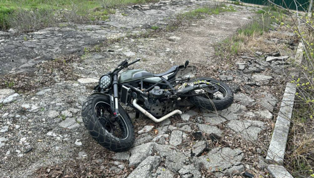 s a tamponat cu motocicleta