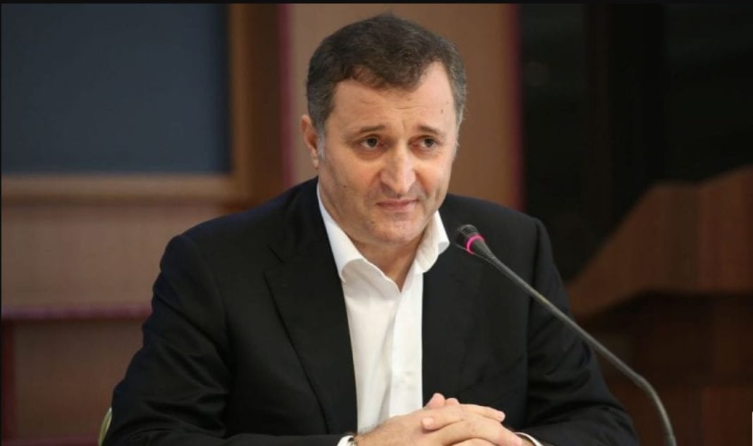 OPINIE// Vlad Filat: „Vor mai construi SUA o nouă ambasadă în Moldova sau, cu timpul, Departamentul de Stat se va limita la existența unui simplu „birou de corespondență””