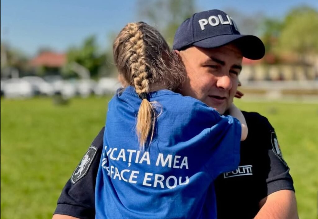 Polițiștii desfășoară activități educative și informative în instituțiile de învățământ din întreaga țară