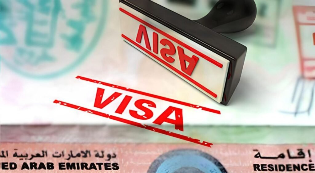 Moldovenii ar putea călători fără vize în Emiratele Arabe Unite pentru 3 luni 1 Moldovenii ar putea călători fără vize în Emiratele Arabe Unite pentru 3 luni