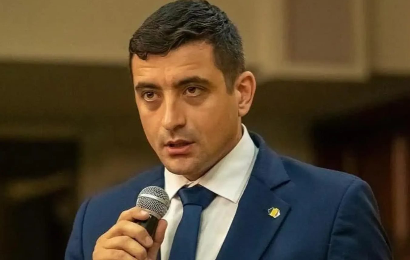Ședința privind cererea lui George Simion de anulare a interdicției de intrare în Republica Moldova, amânată