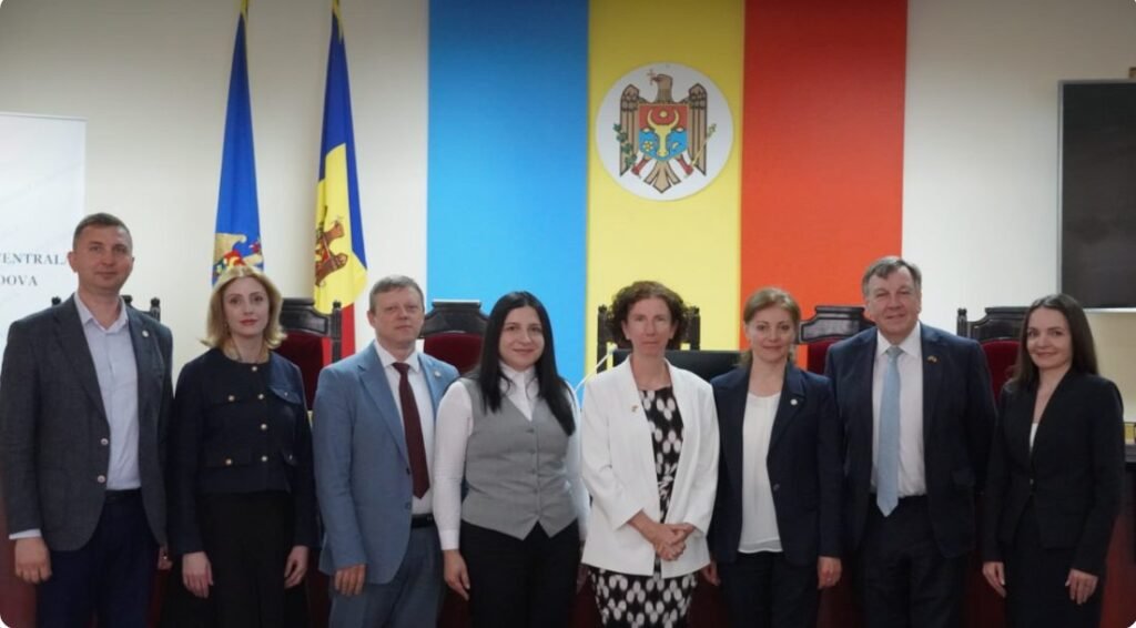 Membrii Comisiei Electorale Centrale au avut o întrevedere cu o delegație a Parlamentului Regatului Unit al Marii Britanii și Irlandei de Nord