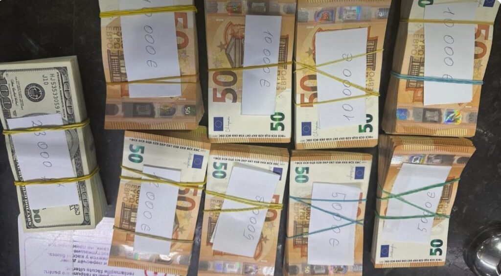 Un centru de apel din Chișinău a prejudiciat statul cu 164 milioane lei, beneficiind de facilități fiscale nemeritate 1 Un centru de apel din Chișinău a prejudiciat statul cu 164 milioane lei, beneficiind de facilități fiscale nemeritate