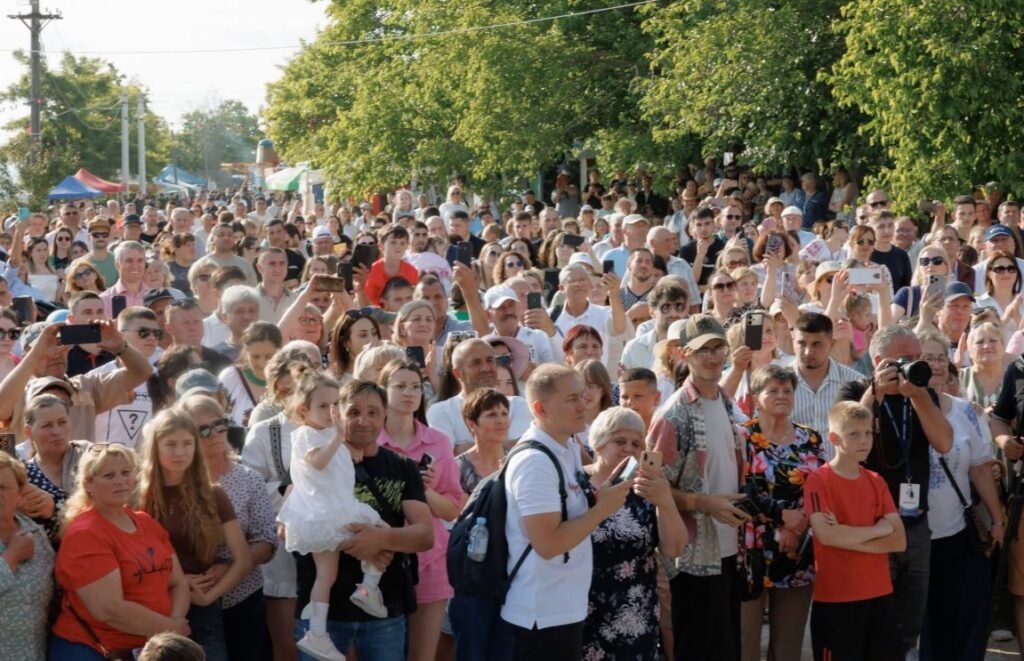Maia Sandu, la Festivalul dinastiilor: „Am regăsit acea Moldovă caldă și vie care trăiește prin tradiție, prin muzică și prin legătura dintre oameni”