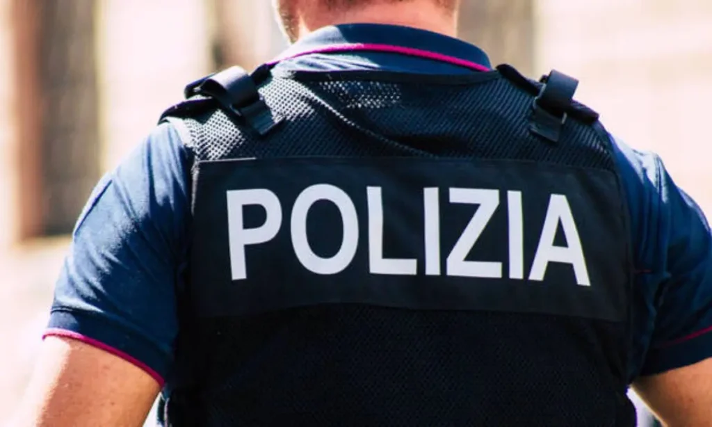 polizia italiana razzismo 1