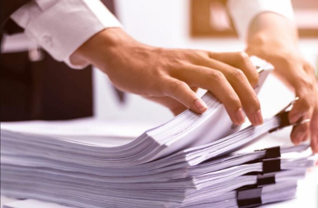 Acționarii societăților pe acțiuni, îndemnați să verifice și să actualizeze datele personale din Registrul acționarilor 1 Acționarii societăților pe acțiuni, îndemnați să verifice și să actualizeze datele personale din Registrul acționarilor