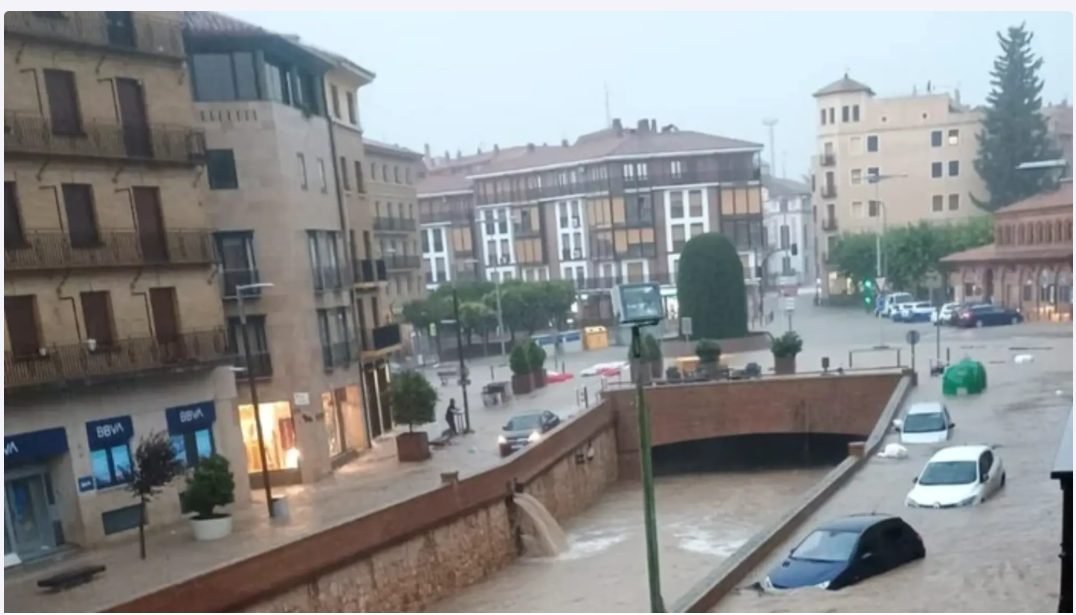 Dezastru natural în Spania - Furtună devastatoare cu peste 130 l/mp în doar o oră. Zeci de persoane dispărute, rănite sau evacuate