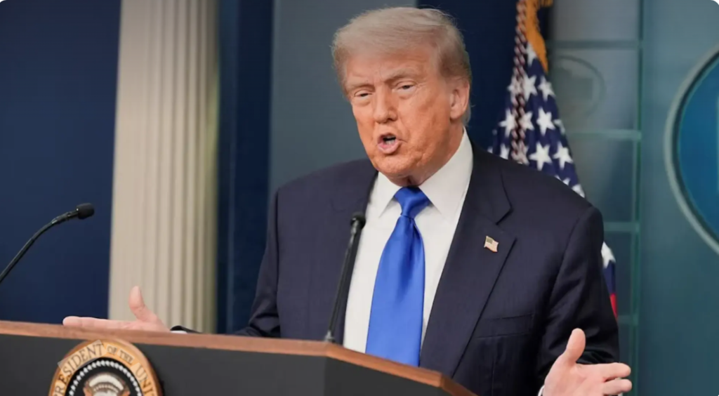 donald trump impune un tarif de 25