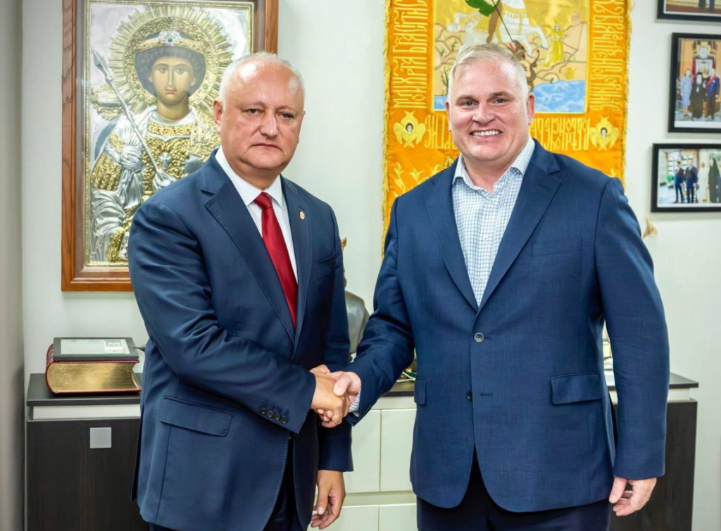 igor dodon cu brian brown