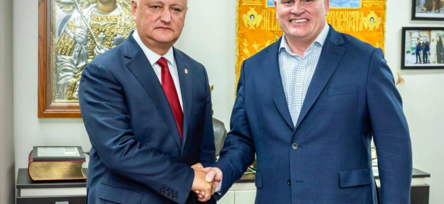 igor dodon cu brian brown